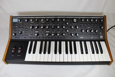 Moog Subsequent 37 (2-Note)