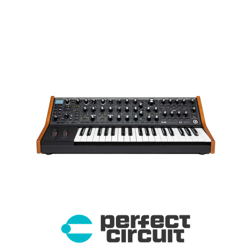Moog subsequent paraphonic - 37,