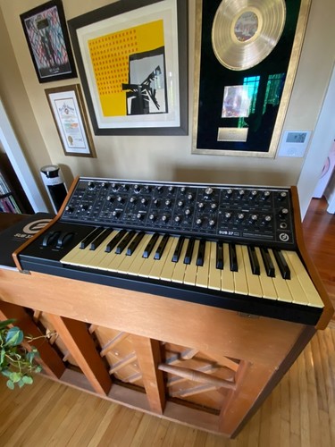 Moog subsequent analog - moog,