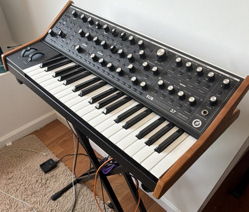 Moog sub key analog - 37, 37-key