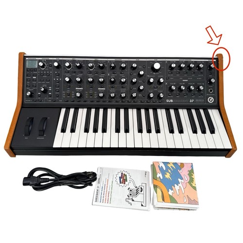Moog subsequent paraphonic - moog,